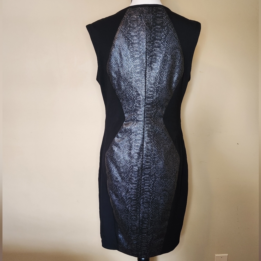 Cache Black and Gray Mini Dress - Picture 2 of 8